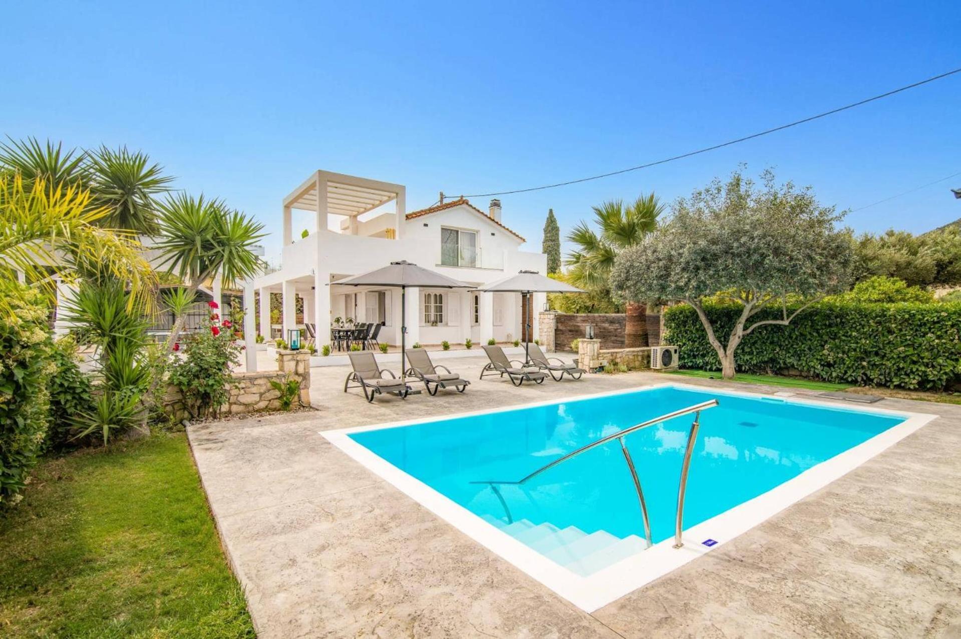 Villa White Collection & - Pnoe